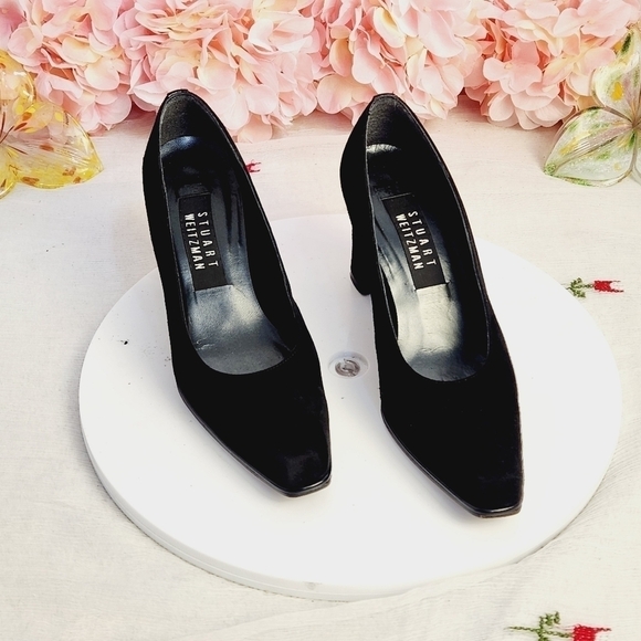 Stuart Weitzman ‘Anna’ Black Peau Block Heel Size: 5B - Picture 7 of 10